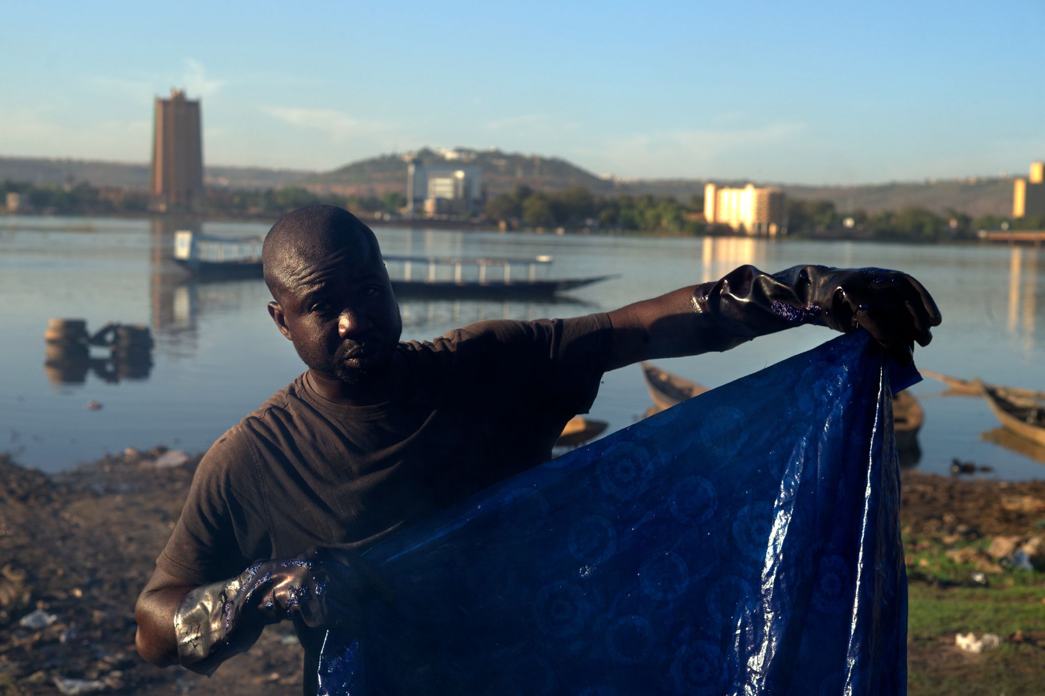 M20191202RMM Blue1004815A